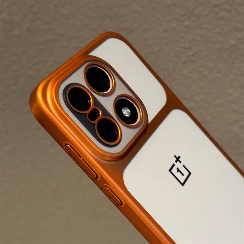 Luxury Nano Matte Translucent  - Luxury Plating Case recension och pris